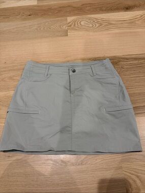 Light Sage Casual Skort with Back Pockets